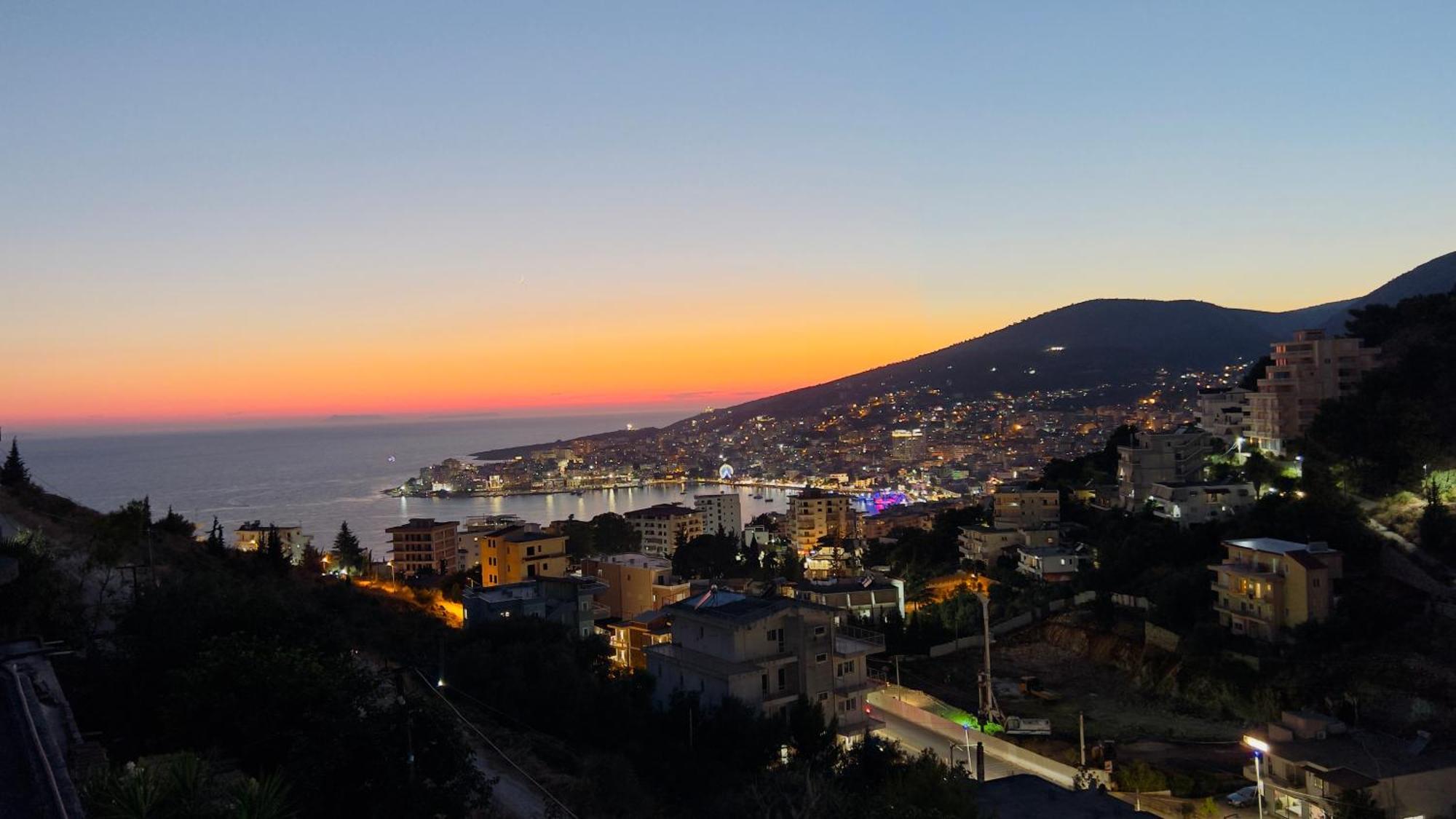 Amar Apartments Sarandë 外观 照片
