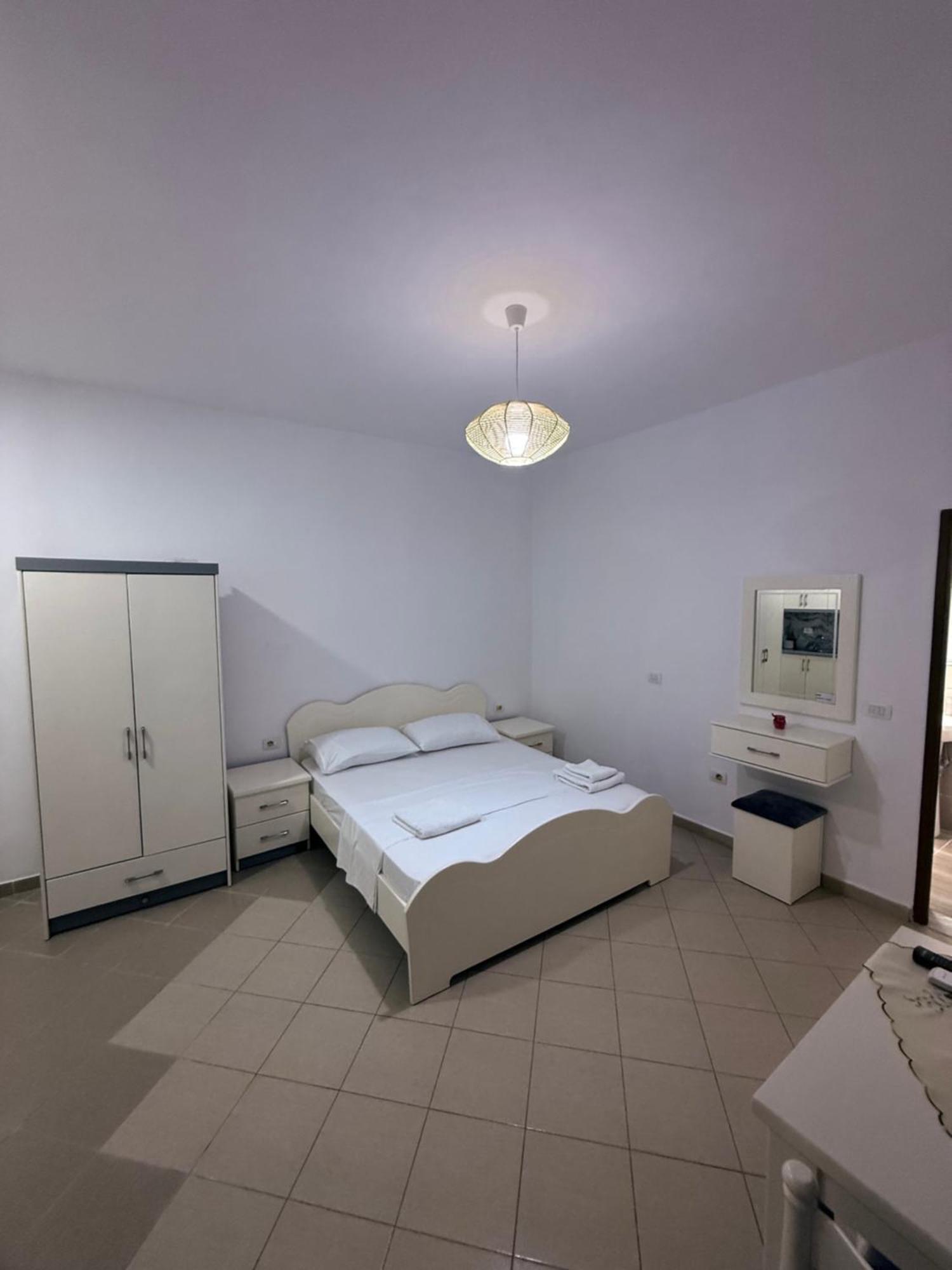 Amar Apartments Sarandë 外观 照片
