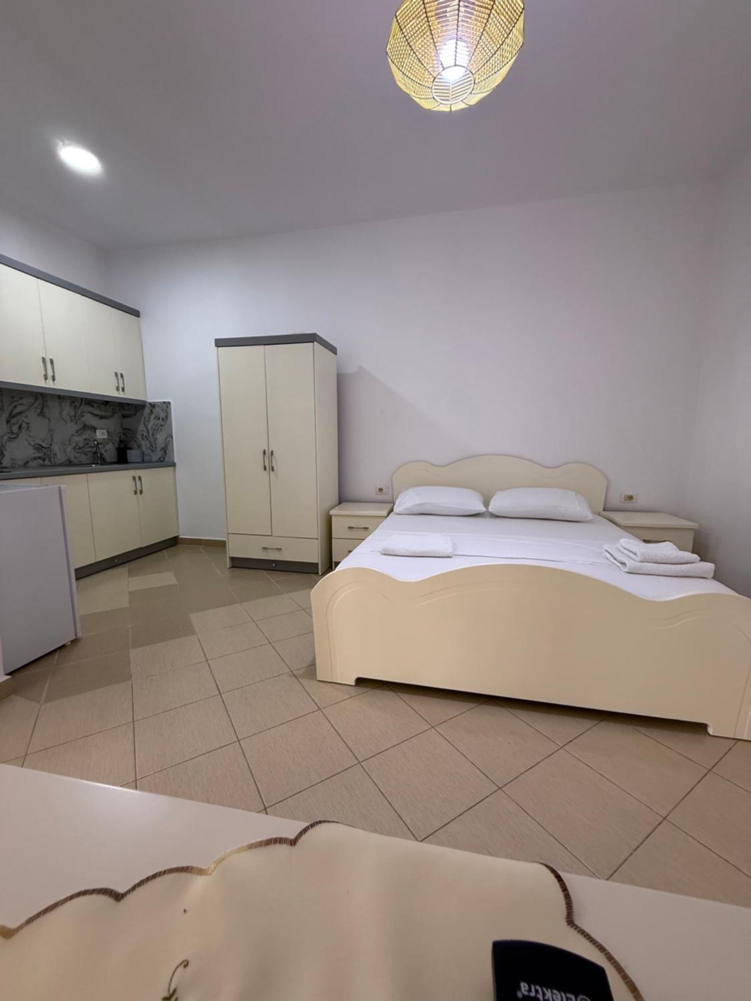 Amar Apartments Sarandë 外观 照片