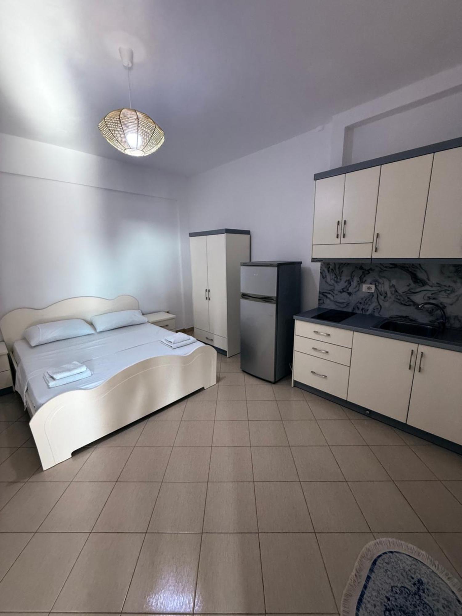 Amar Apartments Sarandë 外观 照片